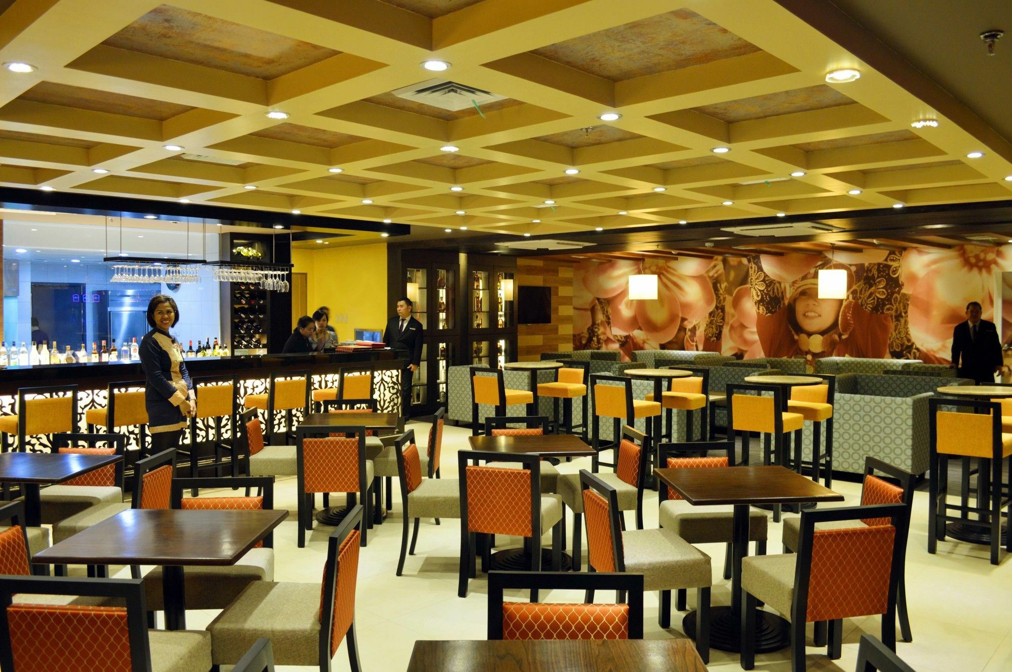 Grand Regal Hotel Davao Exterior foto